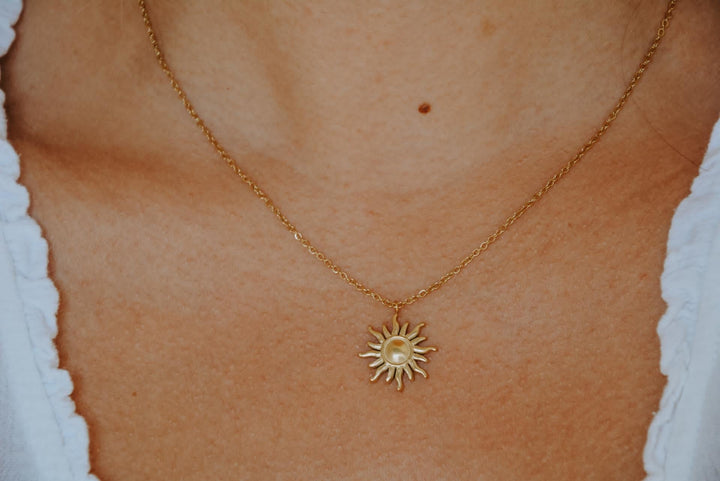 Sunny Side Up - Necklace - Stainless Steel
