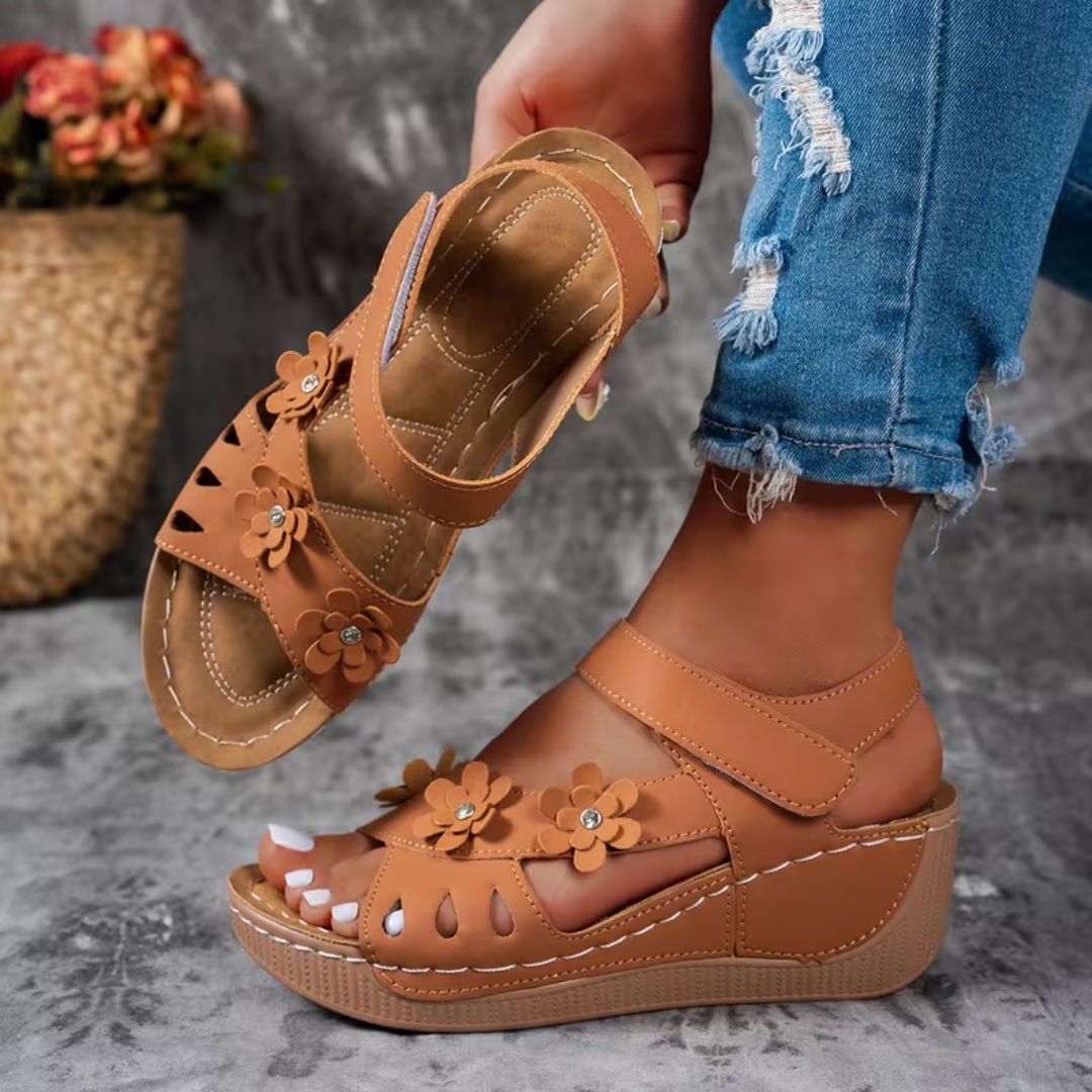 Evelyne™ | Orthopedic Comfort Flower Sandals