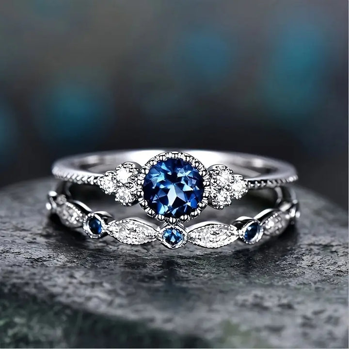 Avelisse Moraziel Gold Ring Set