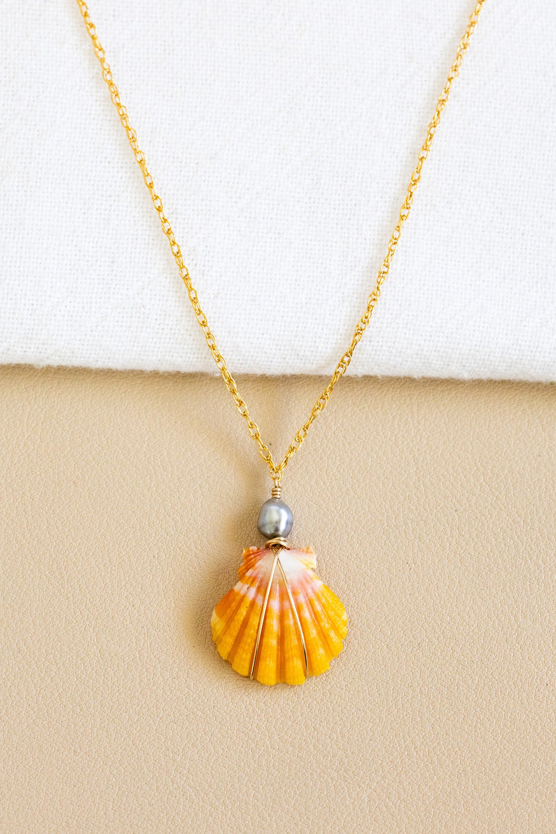 Silver Keshi Tahitian Pearl & Sunrise Shell Mona Necklace