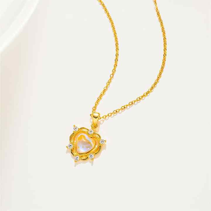 Moonstone Necklace – Heart Shape