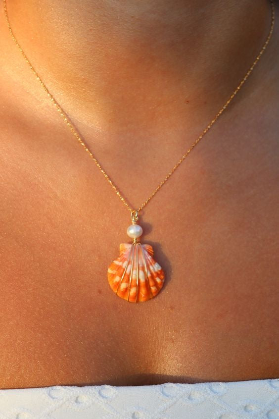 Silver Keshi Tahitian Pearl & Sunrise Shell Mona Necklace