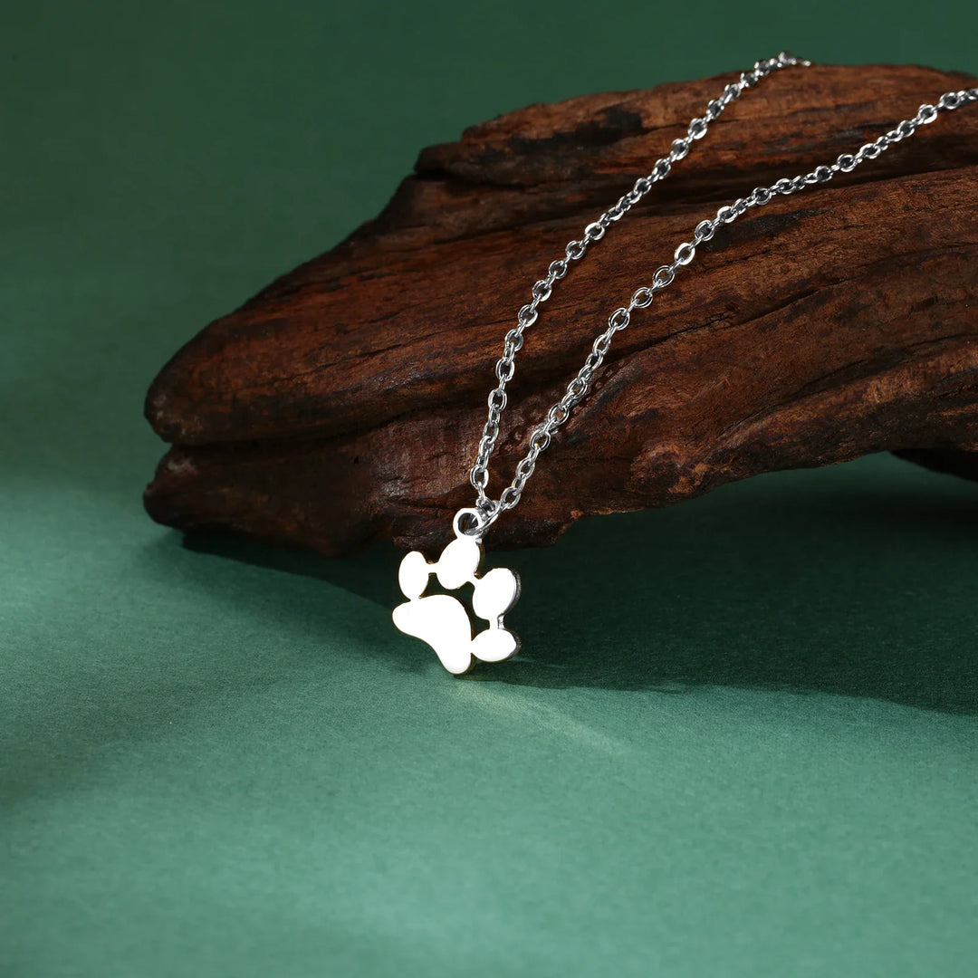 Paw Print Pendant Necklace – Minimalist Animal Jewelry