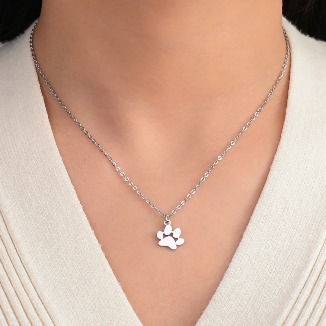 Paw Print Pendant Necklace – Minimalist Animal Jewelry