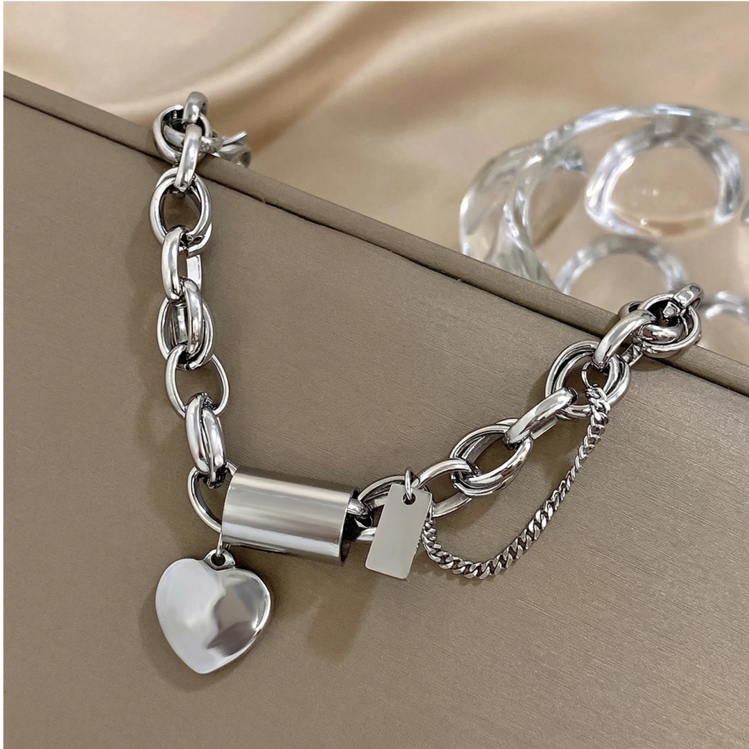 'The Keeper'– Chunky Gold Heart Bracelet