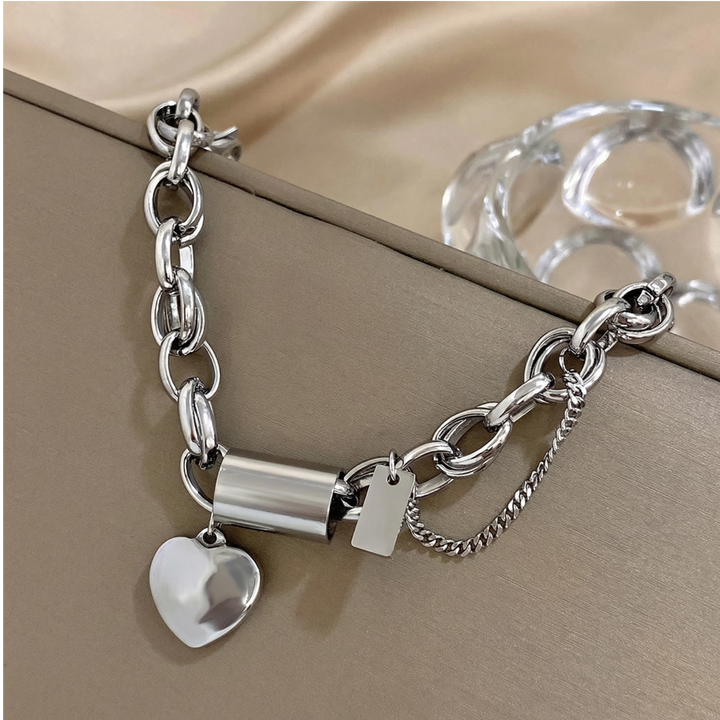 'The Keeper'– Chunky Gold Heart Bracelet